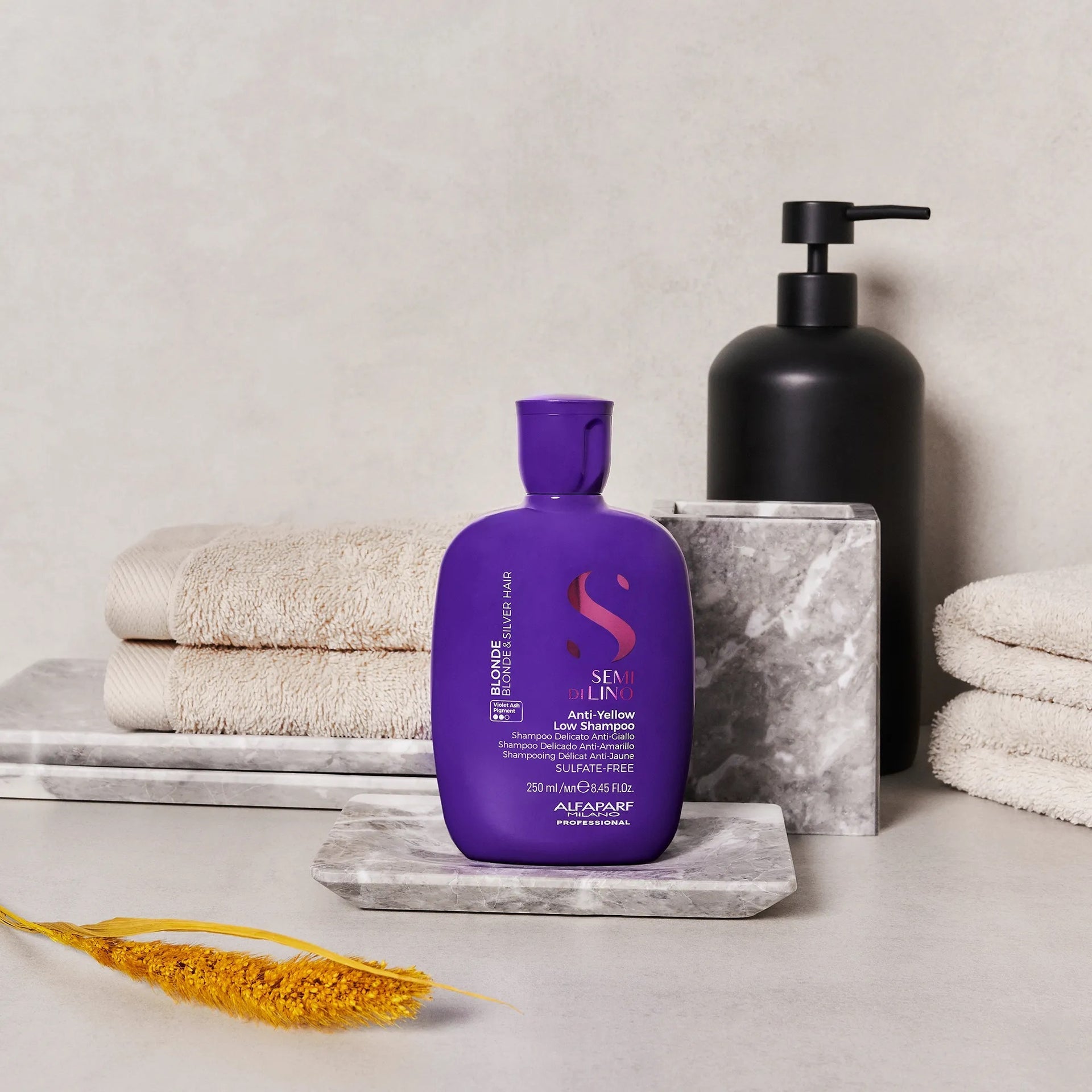 Alfaparf Milano Semi di Lino Blonde & Brunette Champú Matizador para Cabellos Rubios 250ml